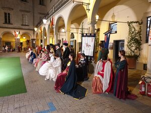 Piazza del Grano e le dame